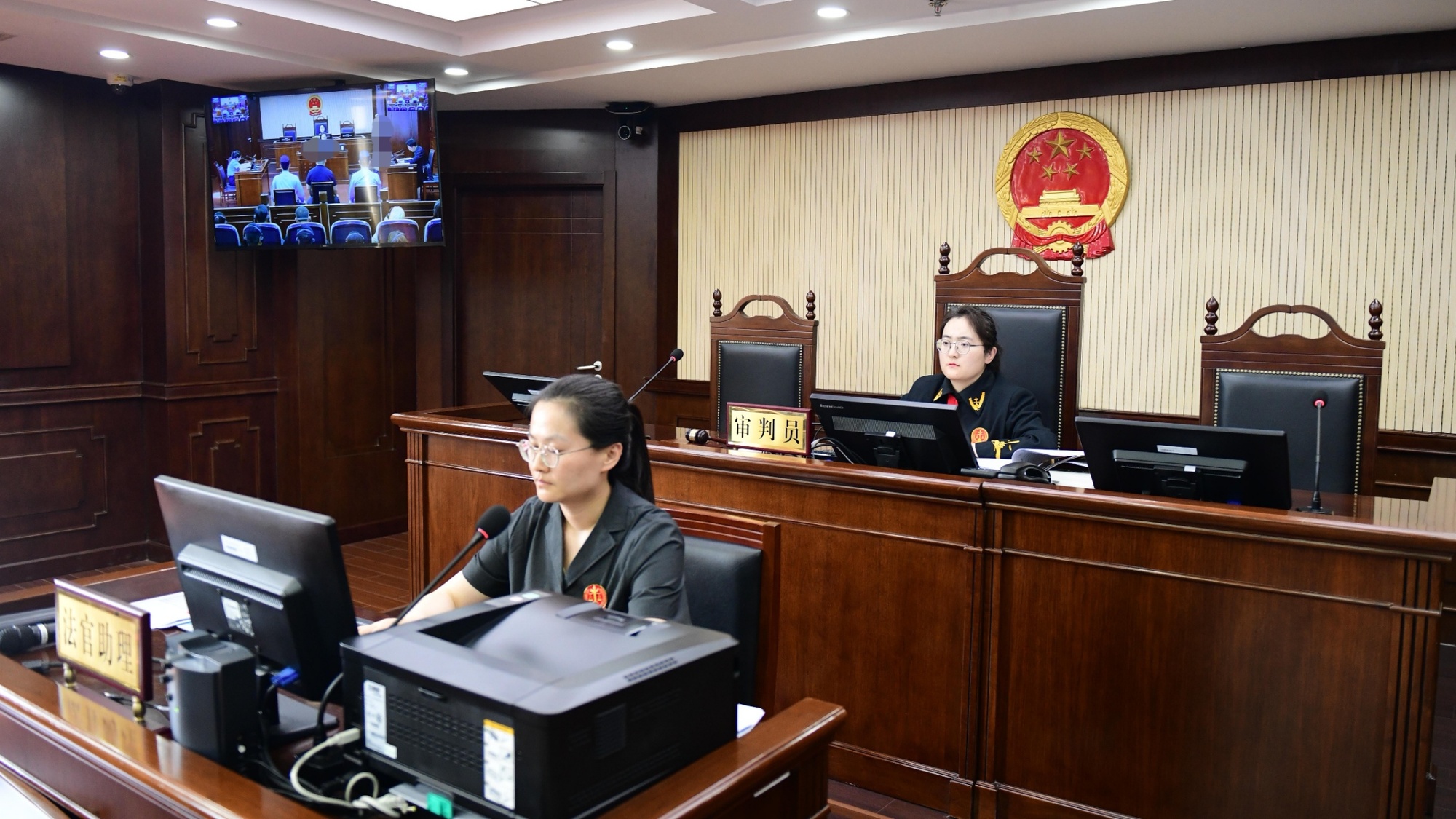薛之谦霸王别姬弹唱